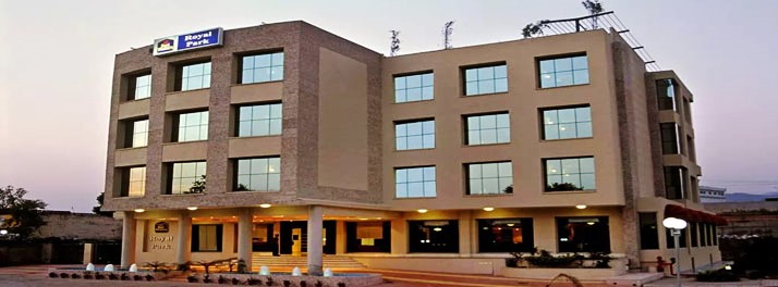 Hotel Royal Park - Baddi 01.jpg